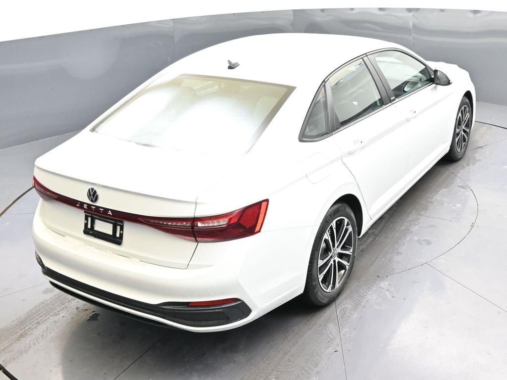 2026 Volkswagen Jetta Sport - Photo 41