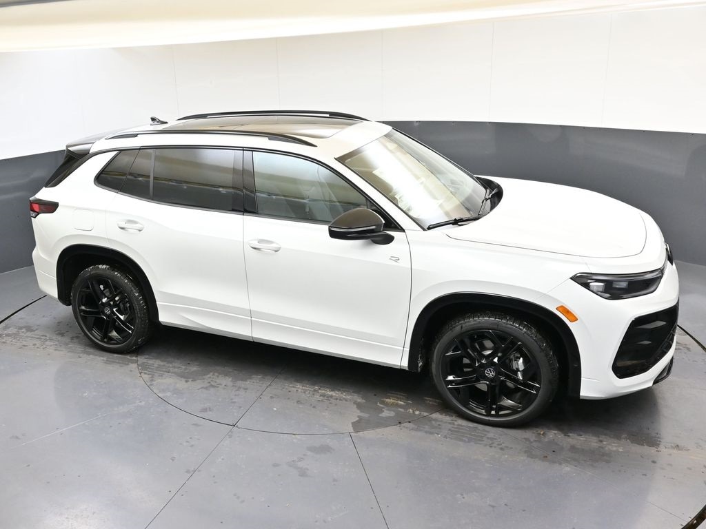 2026 Volkswagen Tiguan SE R-LINE BLACK - Photo 42