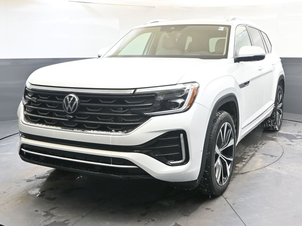 2026 Volkswagen Atlas SEL Premium R-Line's photo