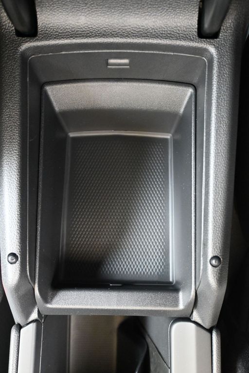 2026 Volkswagen Tiguan SE R-LINE BLACK - Photo 35