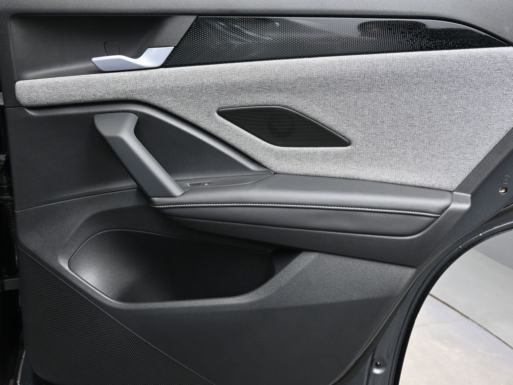 2026 Volkswagen Tiguan S - Photo 14