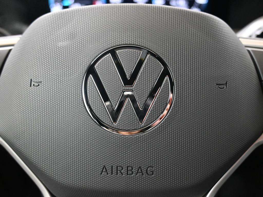 2026 Volkswagen Tiguan SE R-LINE BLACK - Photo 28
