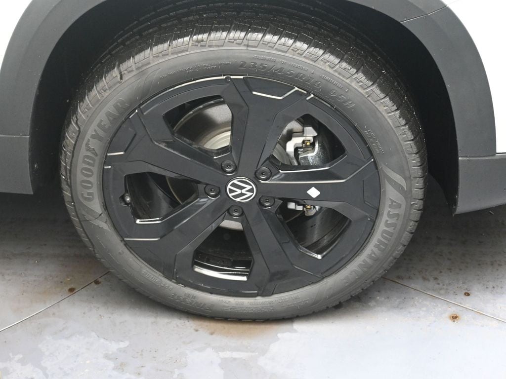 2026 Volkswagen Taos SEL - Photo 9