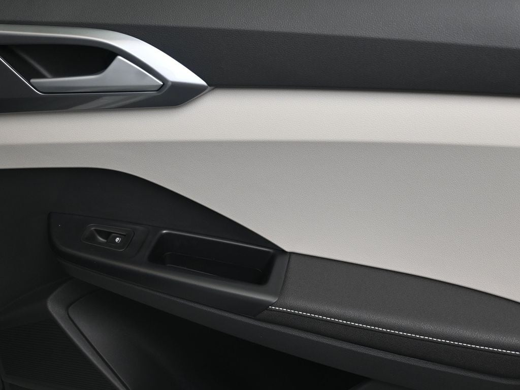2026 Volkswagen Taos SEL - Photo 14