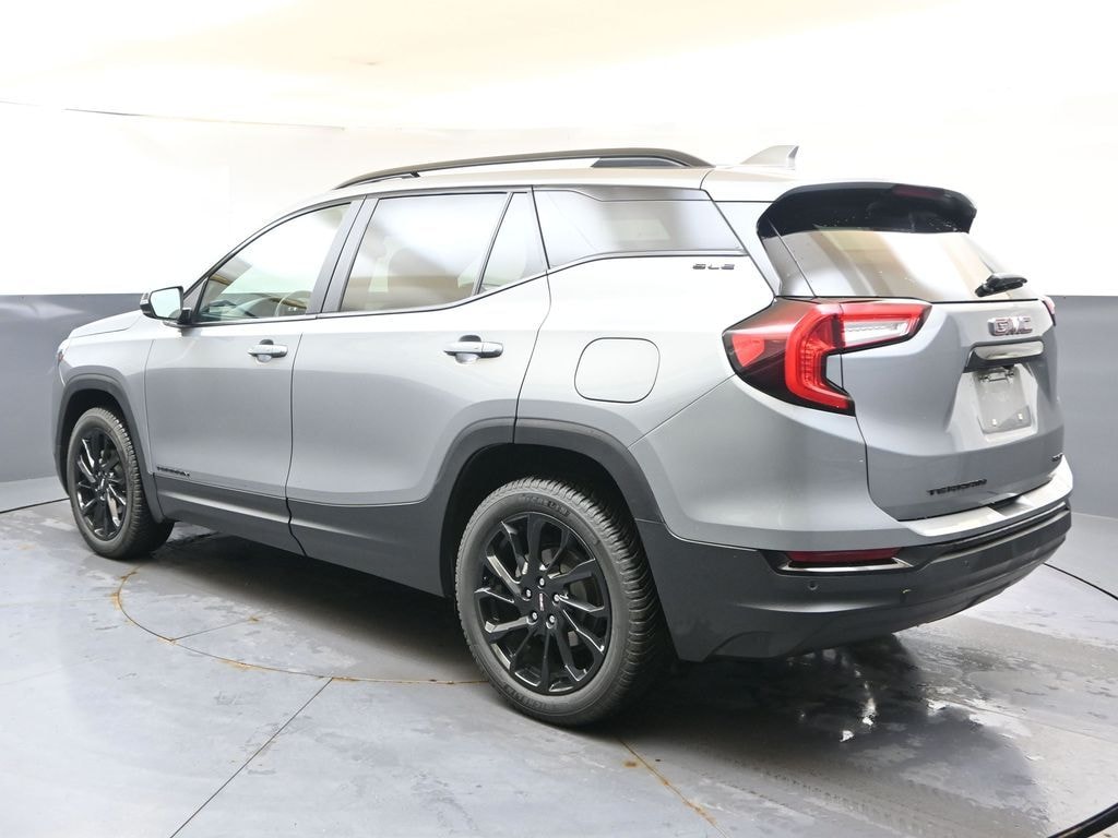 Used 2023 GMC Terrain SLE SUV
