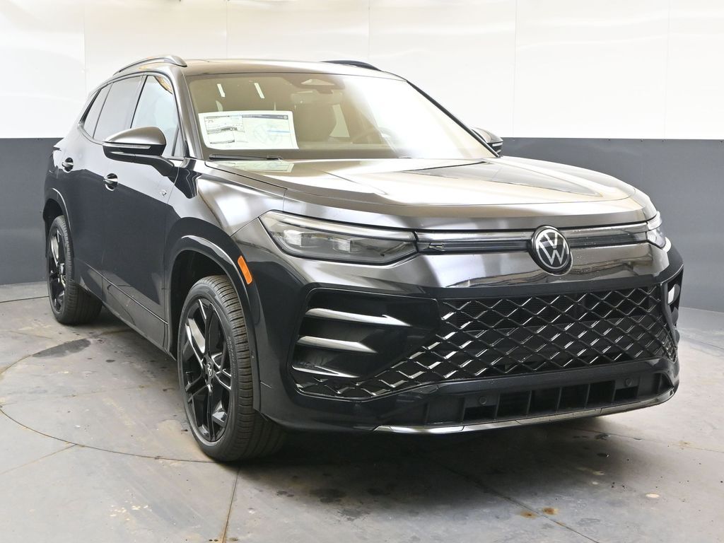 2026 Volkswagen Tiguan SE R-LINE BLACK - Photo 8