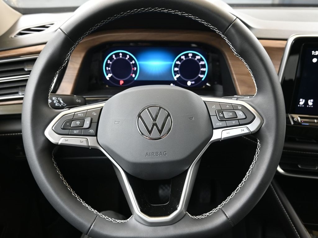 2026 Volkswagen Atlas SE w/Tech - Photo 26