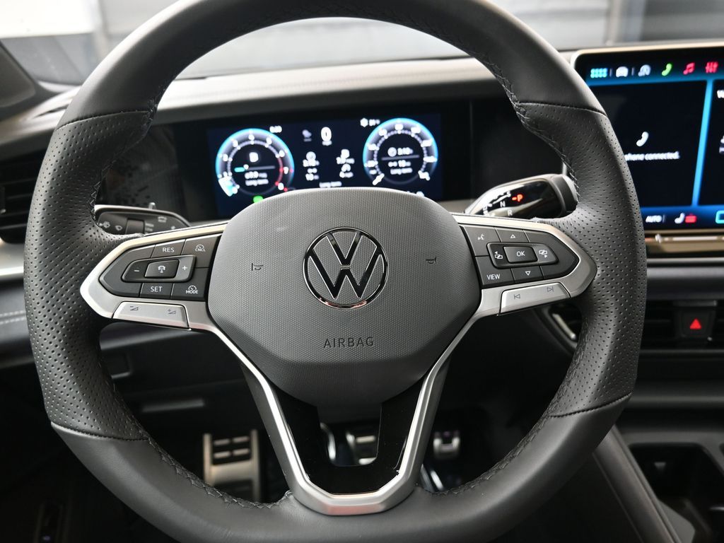 2026 Volkswagen Tiguan SE R-LINE BLACK - Photo 25