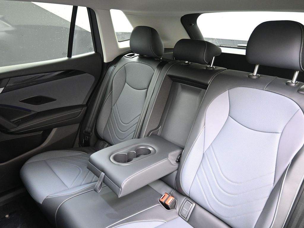 2026 Volkswagen Tiguan SE - Photo 20