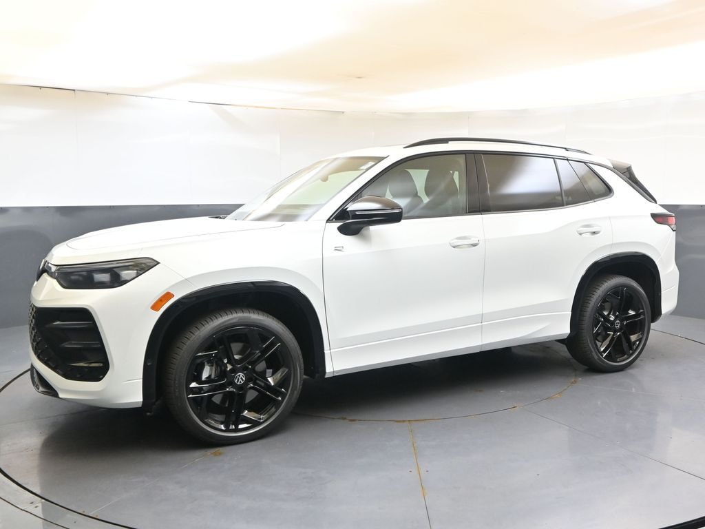 New 2026 Volkswagen Tiguan 2.0T SE R-Line Black SUV
