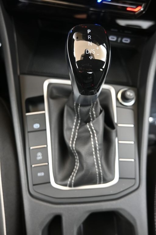 2026 Volkswagen Jetta Sport - Photo 33