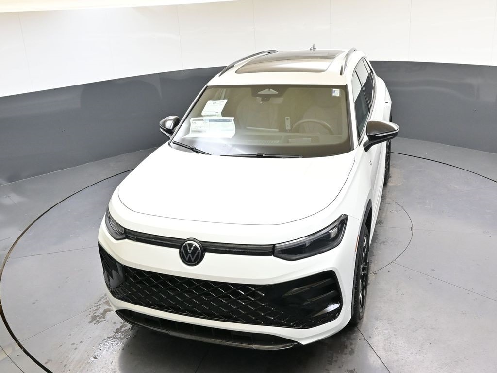2026 Volkswagen Tiguan SE R-LINE BLACK - Photo 36