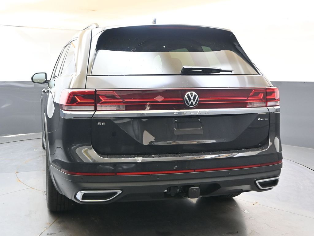 2026 Volkswagen Atlas SE w/Tech - Photo 4