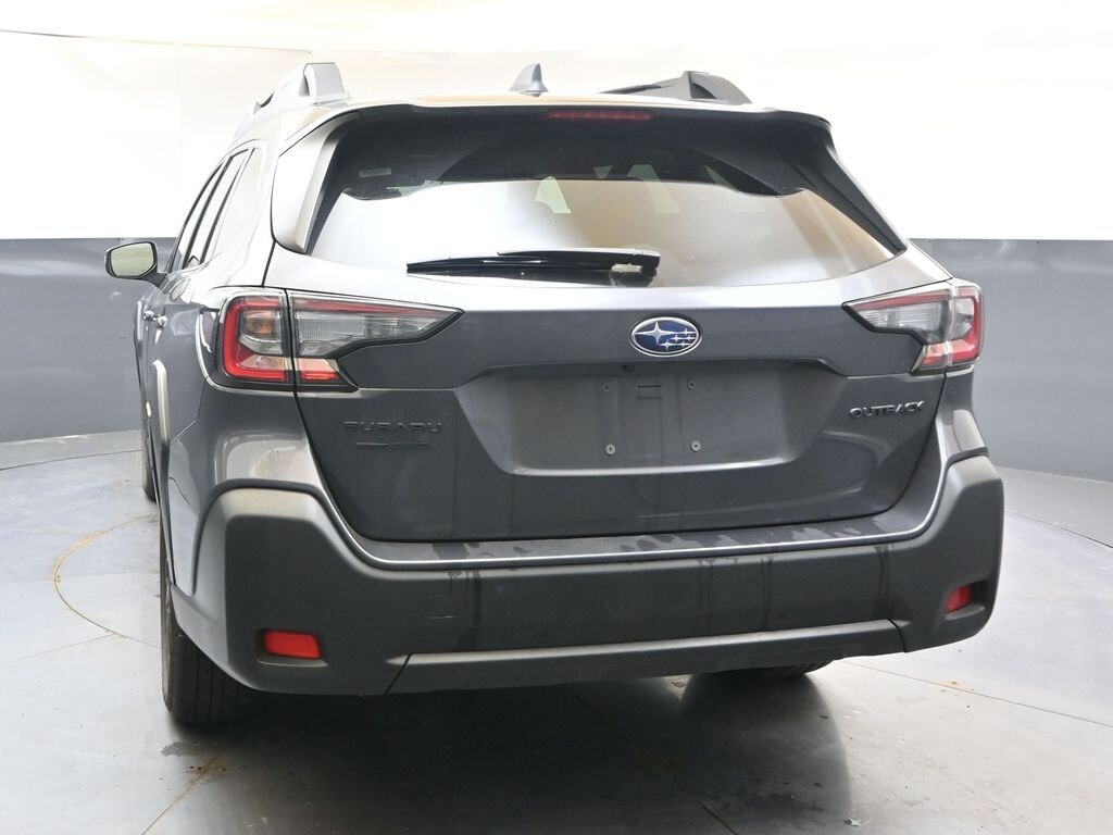 Used 2025 Subaru Outback Onyx Edition SUV
