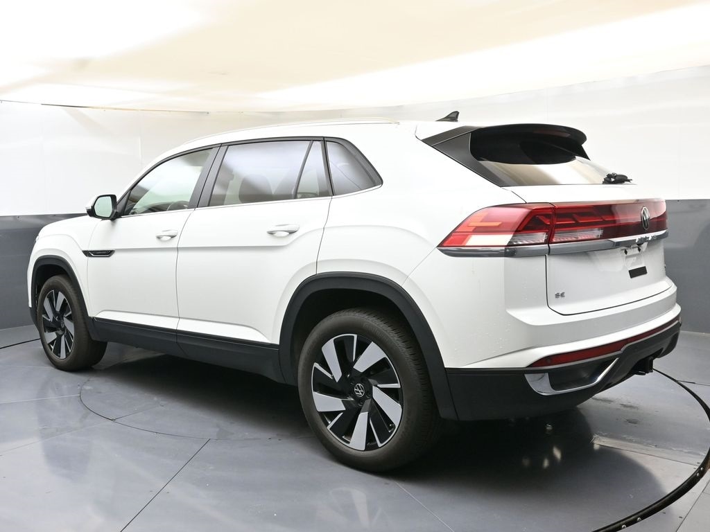 Certified 2024 Volkswagen Atlas Cross Sport 2.0T SE w/Technology SUV