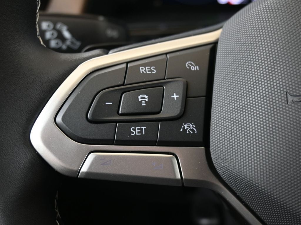 2026 Volkswagen Atlas SE w/Tech - Photo 27