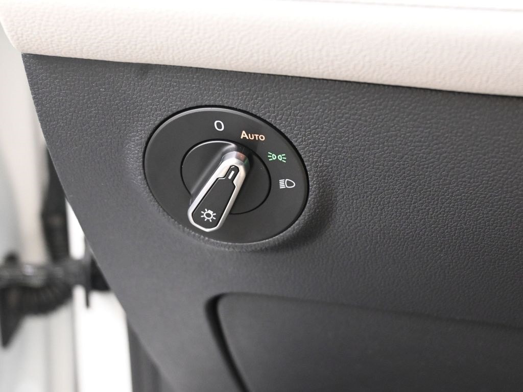 2026 Volkswagen Taos SEL - Photo 23