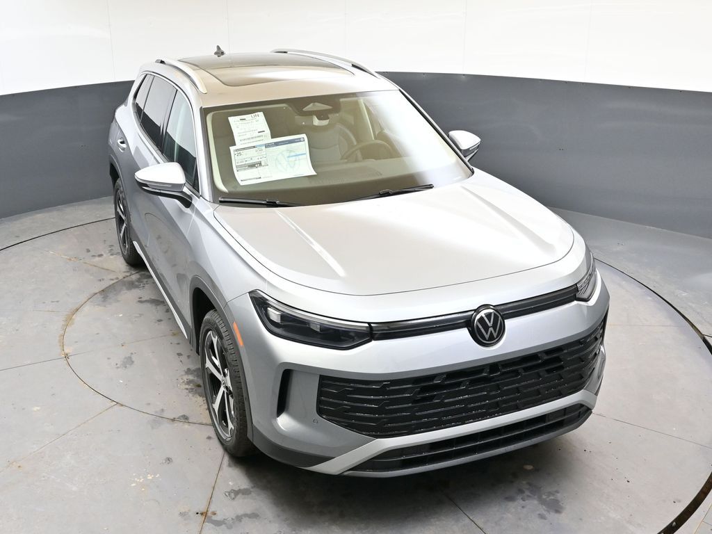 2026 Volkswagen Tiguan SE - Photo 52