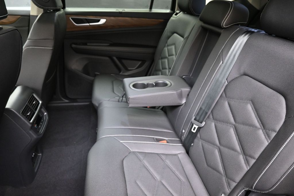 2026 Volkswagen Atlas SE w/Tech - Photo 21