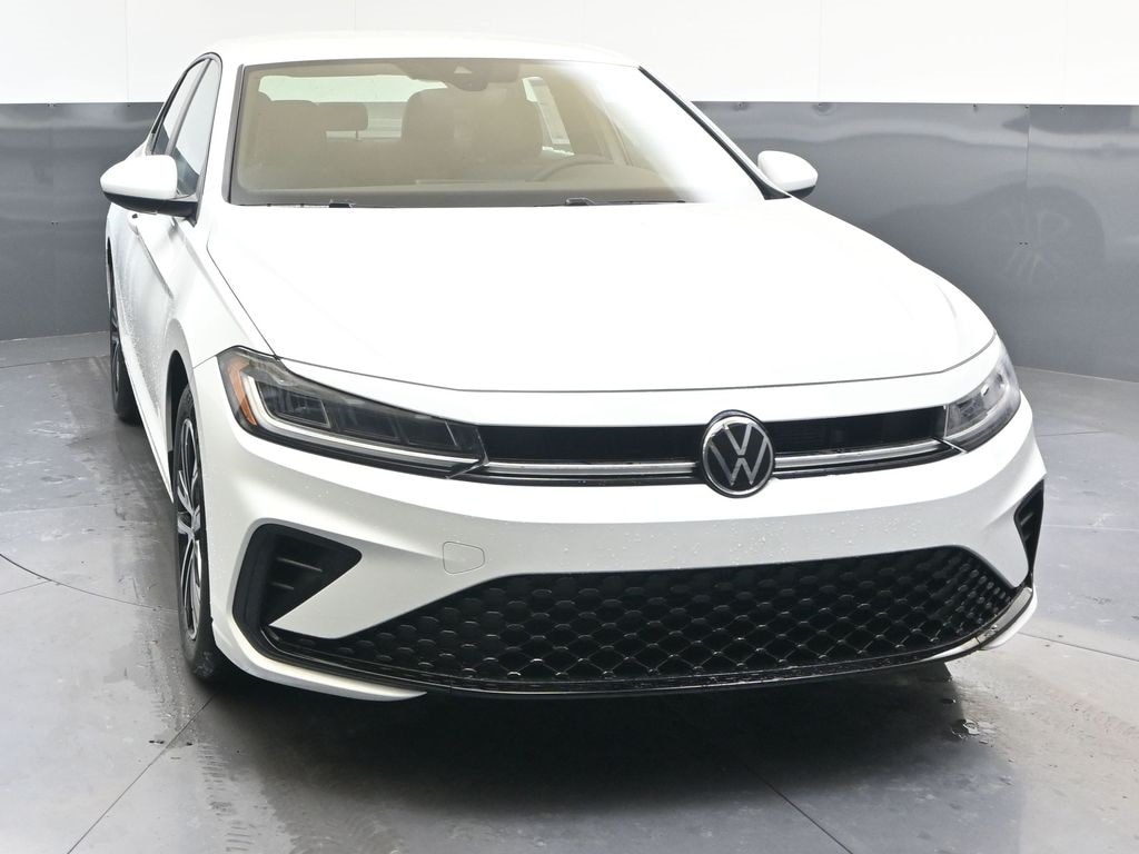2026 Volkswagen Jetta Sport - Photo 8