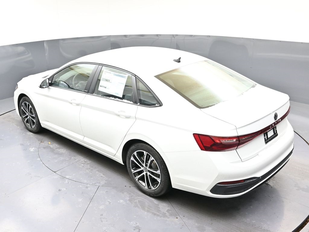 2026 Volkswagen Jetta Sport - Photo 39