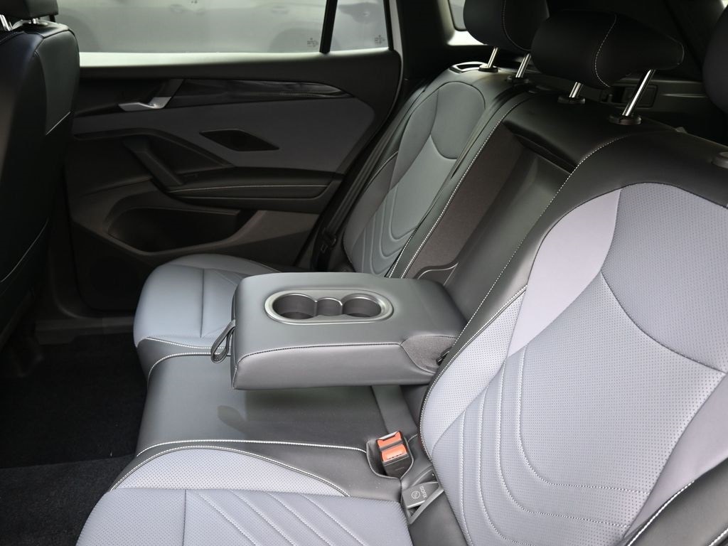 2026 Volkswagen Tiguan SE R-LINE BLACK - Photo 20