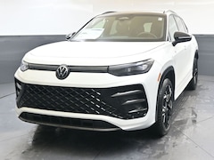 2026 Volkswagen Tiguan 2.0T SE R-Line Black SUV