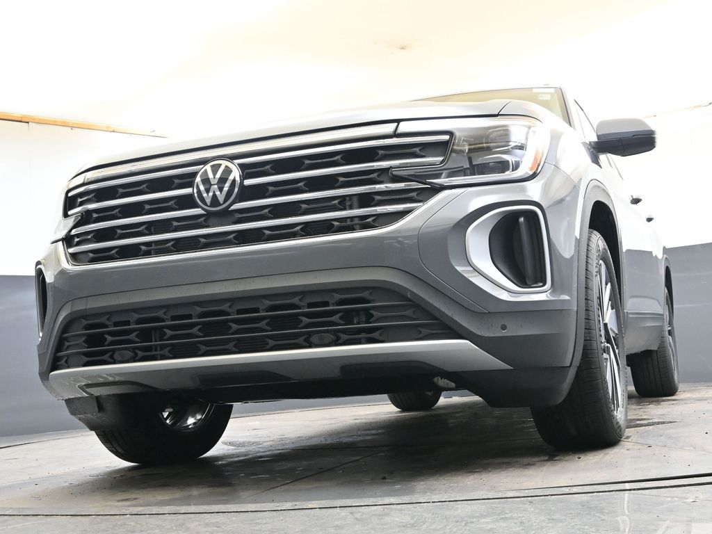 2026 Volkswagen Atlas SE w/Tech - Photo 31