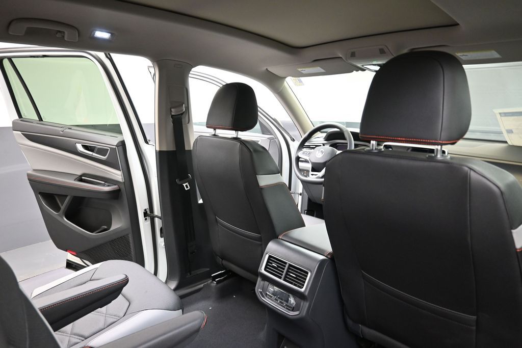 2026 Volkswagen Atlas Atlas Peak Edition - Photo 15