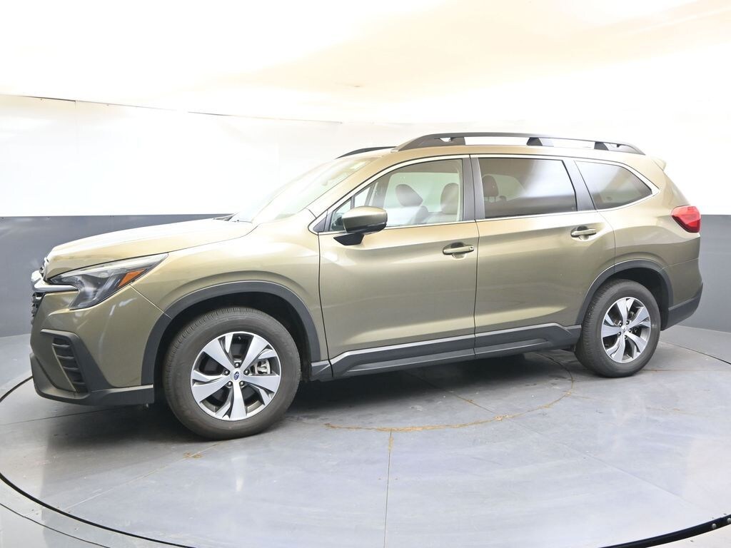 Used 2025 Subaru Ascent Premium 7-Passenger SUV