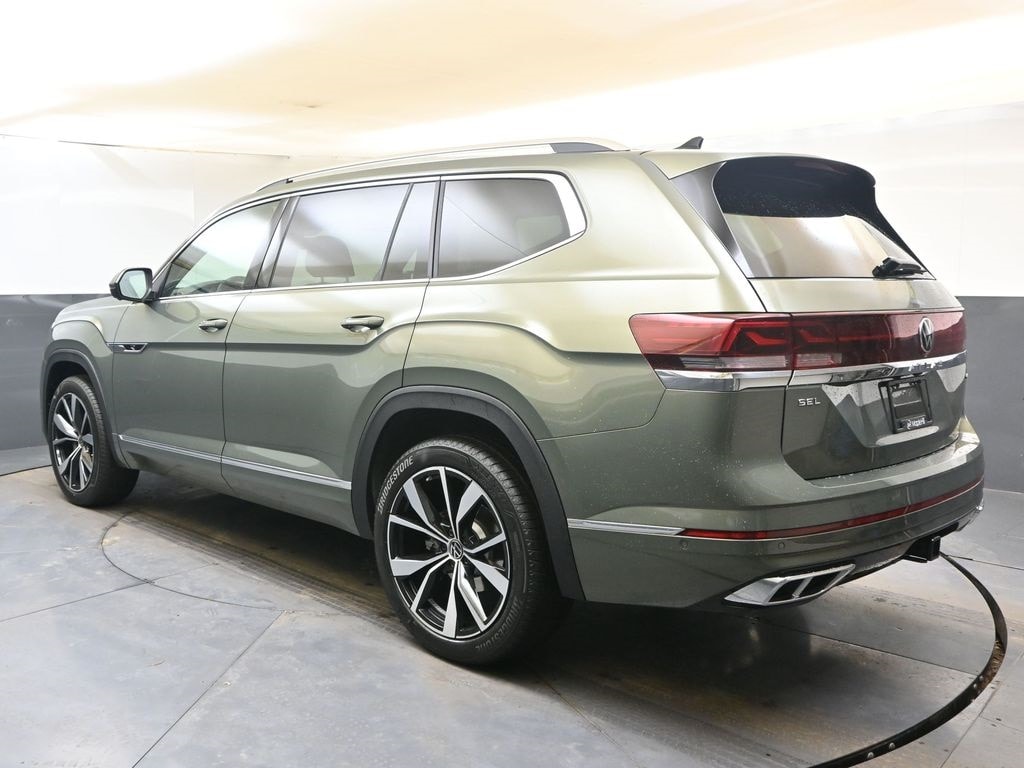 New 2026 Volkswagen Atlas 2.0T SEL Premium R-Line SUV