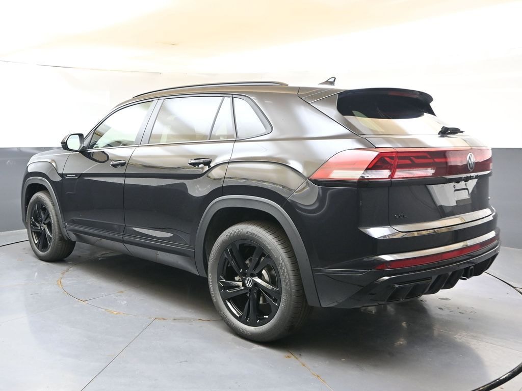 New 2026 Volkswagen Atlas Cross Sport 2.0T SEL R-Line Black SUV