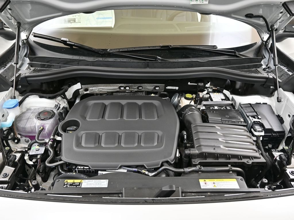 2026 Volkswagen Tiguan SE R-LINE BLACK - Photo 9