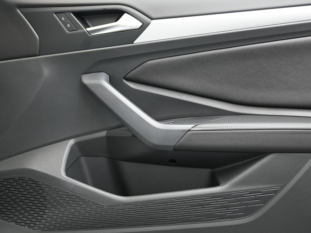 2026 Volkswagen Jetta Sport - Photo 11