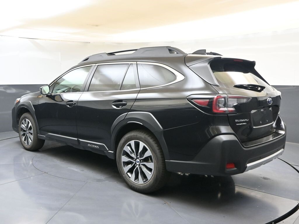 2024 Subaru Outback Limited photo 2