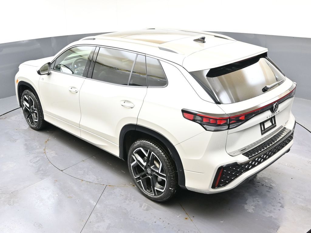 2026 Volkswagen Tiguan SEL R-LINE TURBO - Photo 47