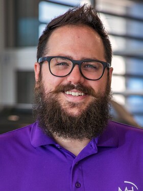 Staff member Mike Zinger from f3fecdc0ca41