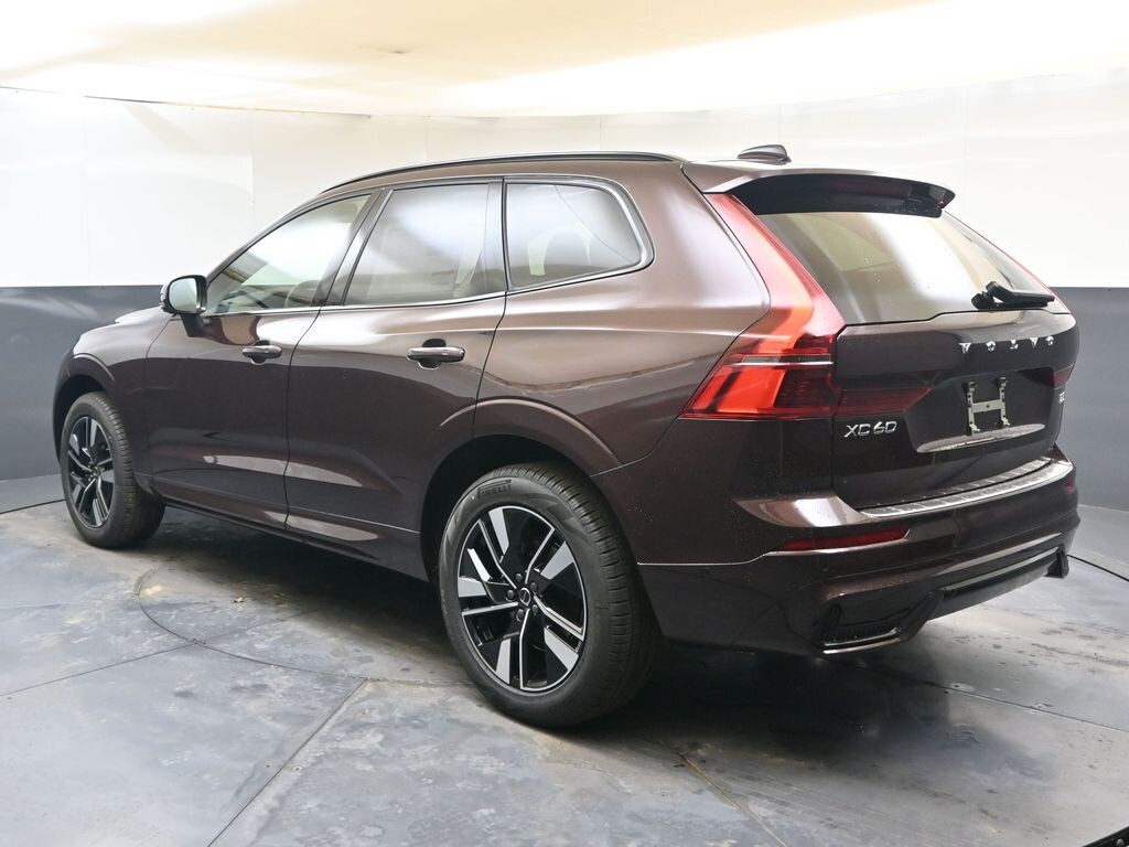 New 2026 Volvo XC60 B5 Plus SUV