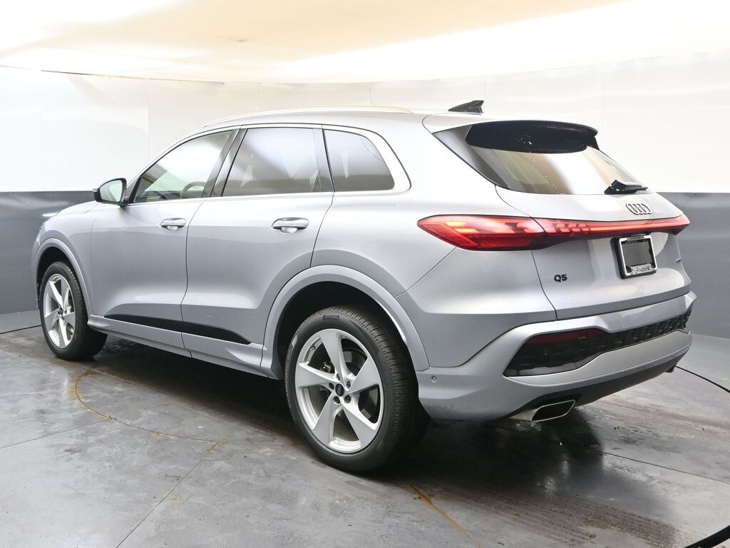 Used 2025 Audi Q5 2.0T Premium SUV