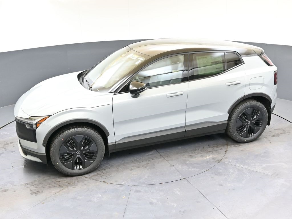 2026 Volvo EX30 Ultra - Photo 38