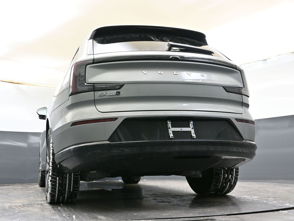2025 Volvo EX90 Ultra - Photo 31