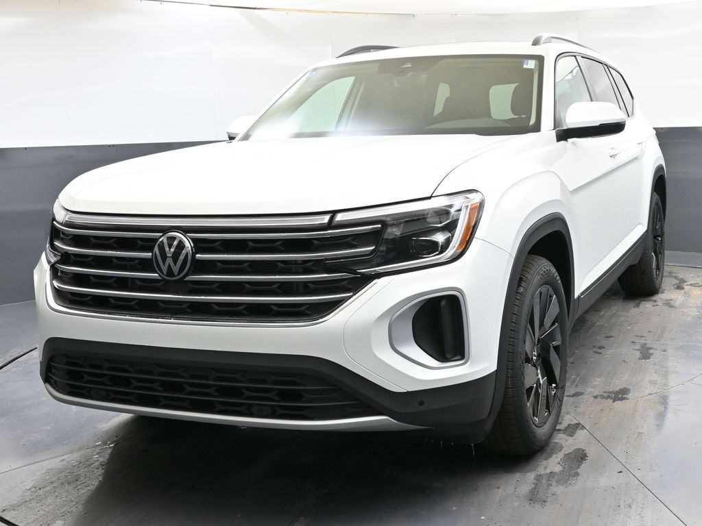 2025 Volkswagen Atlas SE w/Tech