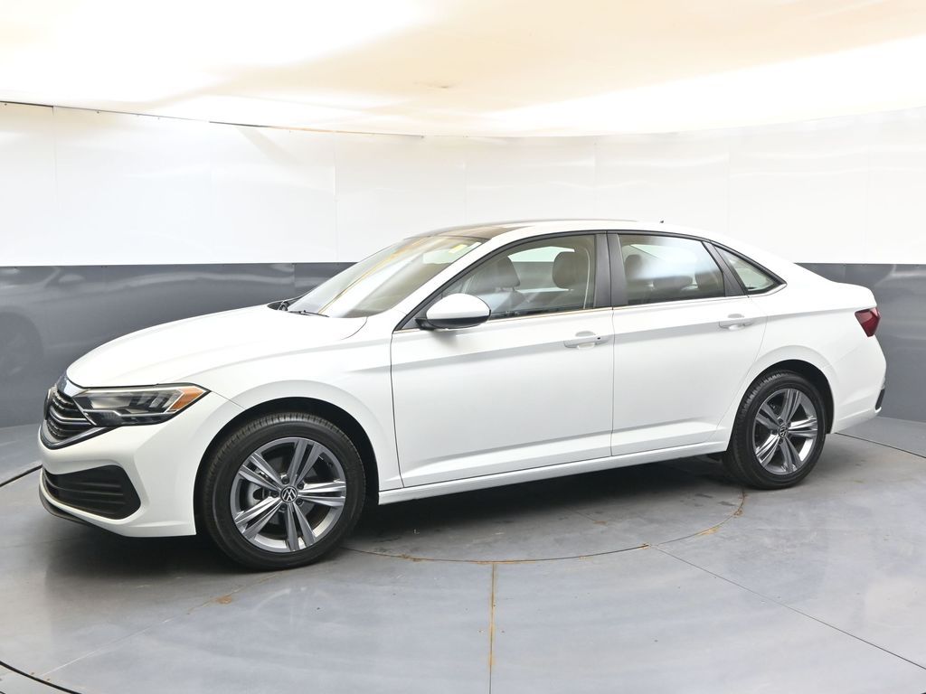 3VW7M7BU1PM047831