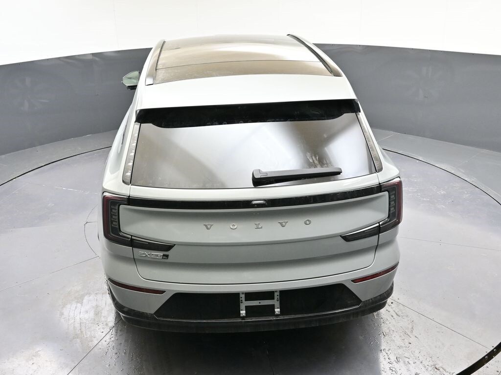 2025 Volvo EX90 Ultra - Photo 38