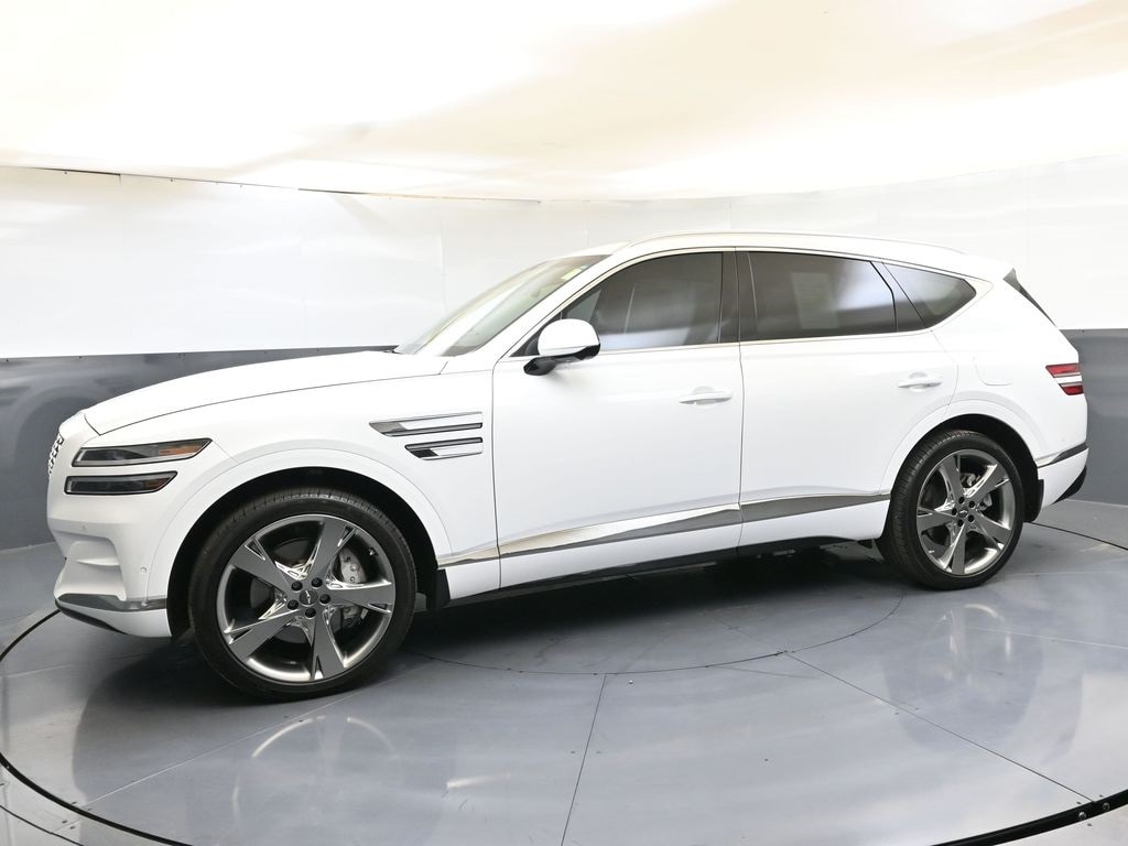 Used 2024 GENESIS GV80 Prestige Signature with VIN KMUHCESC6RU164578 for sale in Kalamazoo, MI