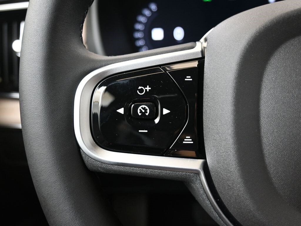 2026 Volvo XC90 Plus - Photo 29
