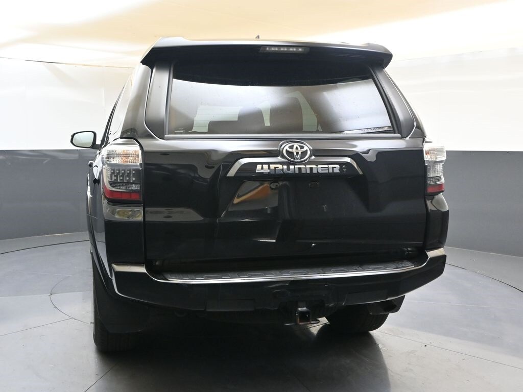 2024 Toyota 4Runner SR5 Premium photo 3