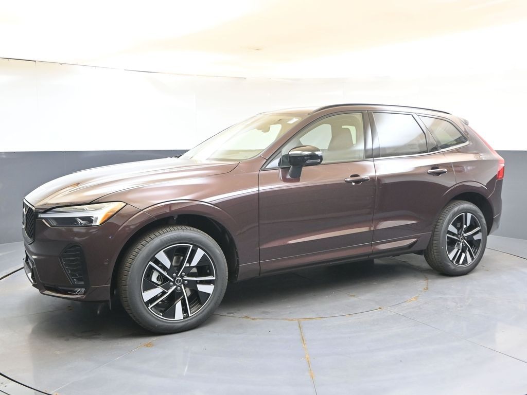 New 2026 Volvo XC60 B5 Plus SUV