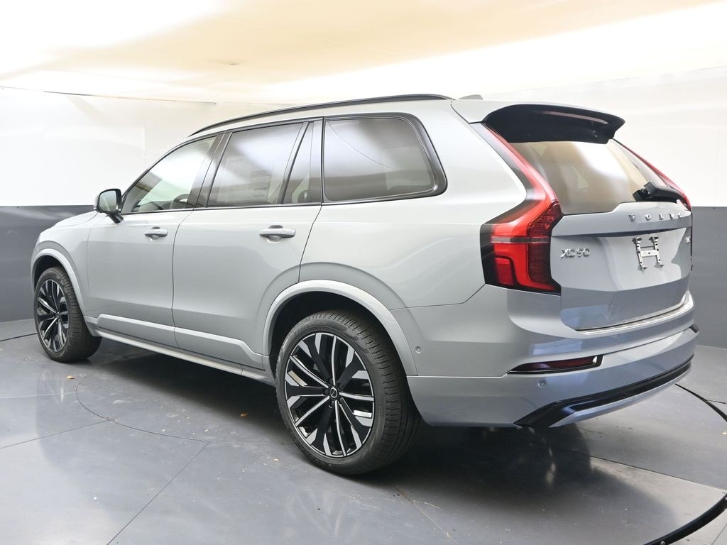 New 2026 Volvo XC90 B6 Ultra Dark Theme 7-Seater SUV