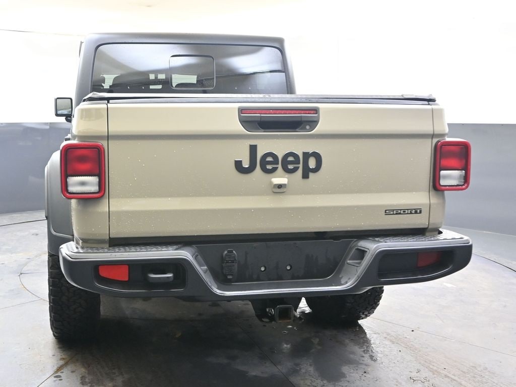 Used 2020 Jeep Gladiator Sport Truck Crew Cab